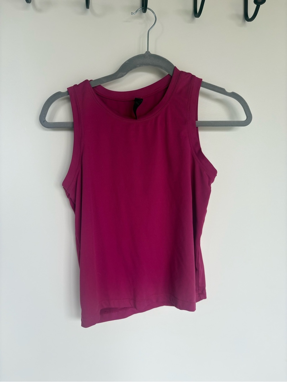 Kyodan Sleeveless Performance Tank Top - Berry Plum